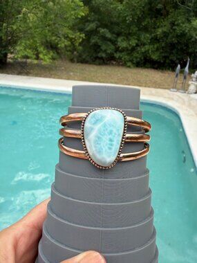 NWOT Artisan Handmade Copper statement Cuff Bracelet  Larimar Stone Adj 6-7 boho